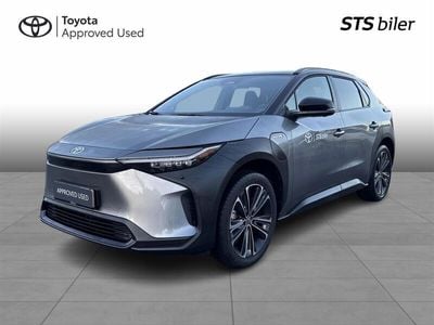 Deep metal grey/astral bl. Brugt 2024 Toyota bZ4X Active SUV | 309.900 kr.