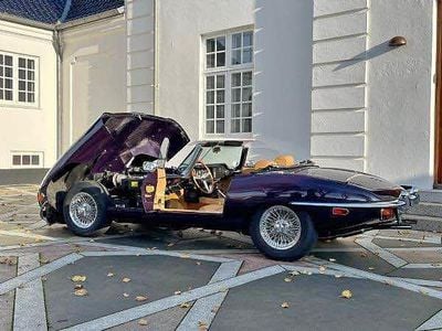 Brugt Jaguar E-Type S 249 HK (183 kW) 1969 Lilla/violet Cabriolet