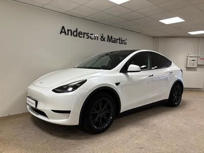 Hvidmetal Brugt 2024 Tesla Model Y RWD SUV | 279.900 kr. (Fair pris)