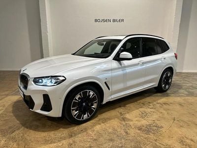 Mineralweiss metallic Brugt 2023 BMW iX3 M Sport SUV | 389.990 kr. (Fair pris)