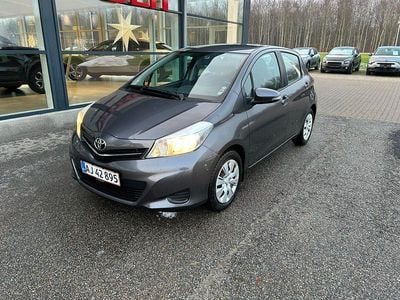 Grå Brugt 2013 Toyota Yaris Hatchback | 59.900 kr. (Fair pris)