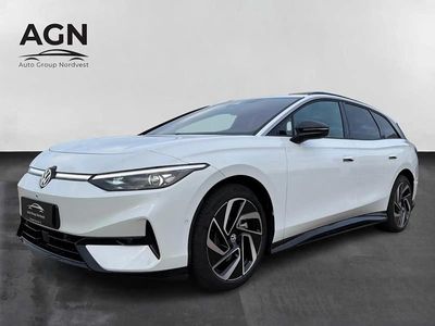 Hvidmetal Brugt 2025 VW ID.7 Style Stationcar | 409.500 kr.