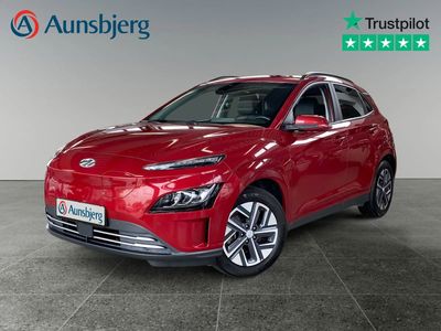 Rød metal Brugt 2022 Hyundai Kona Essential SUV | 144.500 kr. (Fair pris)