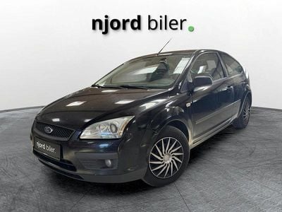 Brugt 2005 Ford Focus Ghia Sedan | 14.700 kr.