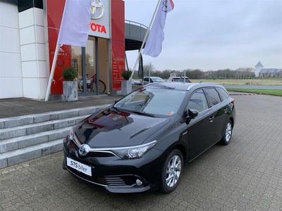 brugt Toyota Auris Touring Sports 1,8 Hybrid H2 Comfort 136HK Stc Aut.