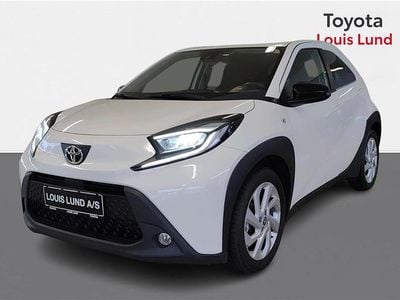 Pure white Brugt 2022 Toyota Aygo X Active SUV | 159.900 kr. (Dyr)