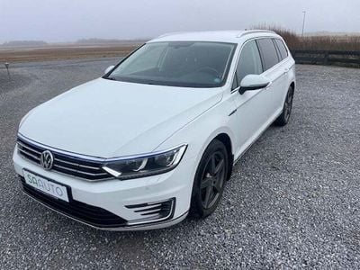 Hvidmetal Brugt 2018 VW Passat Highline Stationcar | 169.900 kr. (God pris)