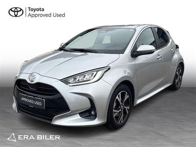 Shimmering silver Brugt 2025 Toyota Yaris Hybrid Style Hatchback | 234.900 kr. (Fair pris)