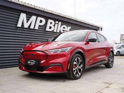 Rødmetal Brugt 2024 Ford Mustang Mach-E Extended Range SUV | 309.700 kr. (Fair pris)