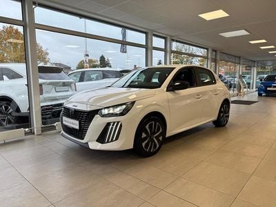 Hvid Brugt 2025 Peugeot e-208 Style Hatchback | 166.900 kr. (Fair pris)