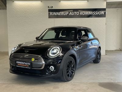 Sort Brugt 2020 Mini Cooper SE Essential Hatchback | 129.900 kr. (Fair pris)