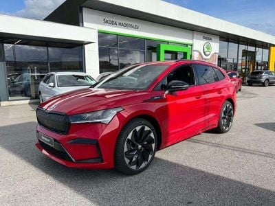 Rødmetal Brugt 2024 Skoda Enyaq iV SportLine SUV | 399.800 kr. (Fair pris)
