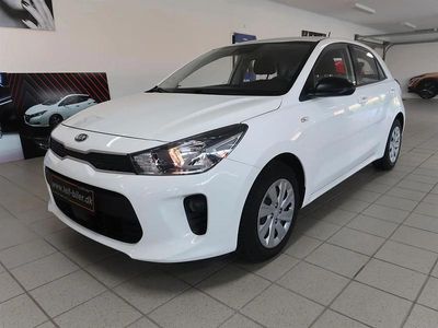 Hvid Brugt 2017 Kia Rio Base Hatchback | 99.900 kr. (Lidt for dyr)