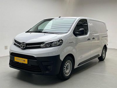 Hvid Ny 2025 Toyota Proace Comfort Van | 199.280 kr.