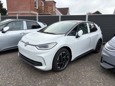 Hvidmetal Ny 2025 VW ID.3 Style Hatchback | 309.900 kr.