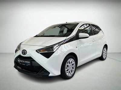 Hvid Brugt 2019 Toyota Aygo x-press Hatchback | 74.900 kr. (Fair pris)