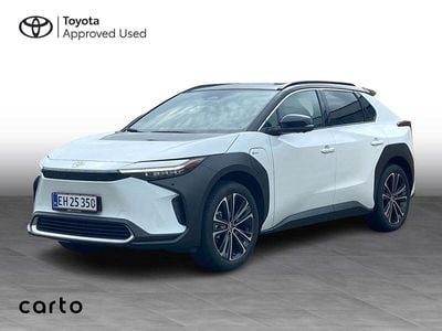 2vp platinum pearl white/astra Brugt 2025 Toyota bZ4X Executive SUV | 324.900 kr. (Dyr)