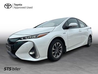 Brugt Toyota Prius H3 122 HK (89 kW) 2020 Pearl white Hatchback