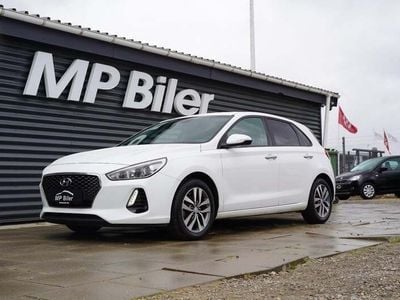Hvid Brugt 2017 Hyundai i30 Trend Hatchback | 89.900 kr. (Fair pris)