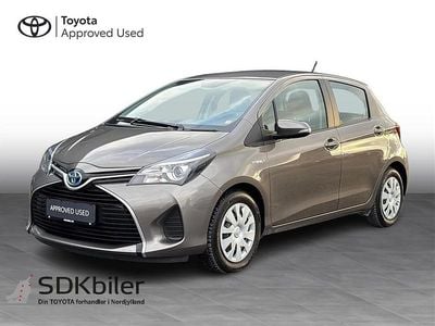 Platinum bronze Brugt 2017 Toyota Yaris Hybrid H2 Hatchback | 109.900 kr. (God pris)