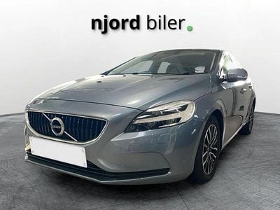 Brugt 2017 Volvo V40 Momentum | 149.700 kr.