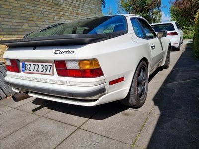 Porsche 944 Turbo