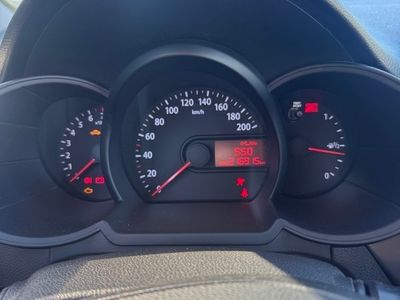 Beige Brugt 2011 Kia Picanto Style Hatchback | 23.000 kr. (Super pris)