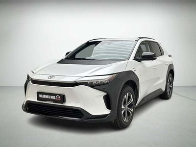 Hvidmetal Brugt 2024 Toyota bZ4X Active SUV | 259.900 kr. (God pris)