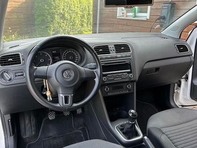 Hvid Brugt 2014 VW Polo Comfortline Hatchback | 51.500 kr.