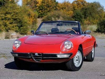 Brugt Alfa Romeo Spider Veloce 131 HK (96 kW) 1971 Rød Cabriolet
