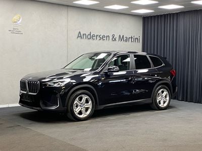 Black sapphire metallic Brugt 2023 BMW iX1 SUV | 298.900 kr. (Super pris)