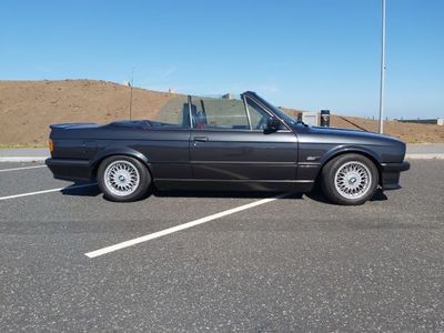 brugt BMW 325 Cabriolet i E30 NY PRIS