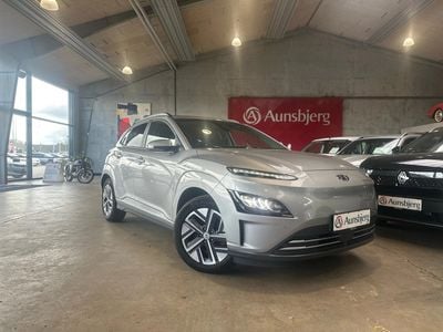 Grå Brugt 2021 Hyundai Kona Essential SUV | 124.500 kr. (Lidt for dyr)