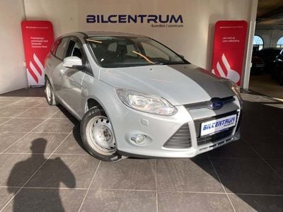 Sølvmetal Brugt 2013 Ford Focus Stationcar | 64.900 kr. (Lidt for dyr)