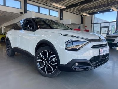 Hvid Brugt 2024 Citroën e-C4 Shine Hatchback | 162.500 kr. (God pris)