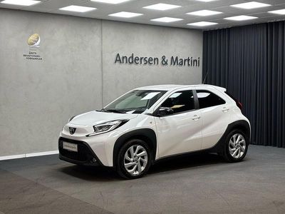 Hvid Brugt 2024 Toyota Aygo X Active SUV | 154.600 kr. (Lidt for dyr)