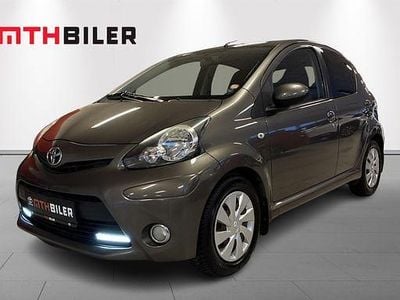 Bronze Brugt 2012 Toyota Aygo Connect Style Hatchback | 36.800 kr. (Fair pris)