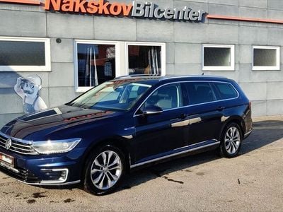 Blå Brugt 2017 VW Passat GTE Stationcar | 215.000 kr.