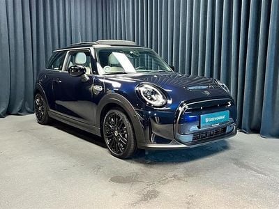 Enigmatic black Brugt 2022 Mini Cooper SE Hatchback | 174.900 kr. (Lidt for dyr)