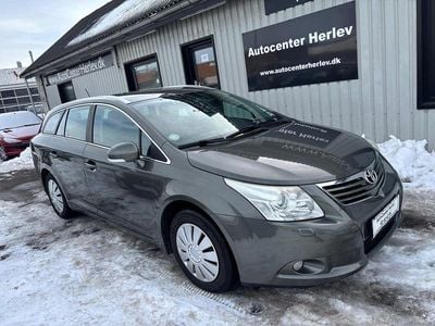 Brugt Toyota Avensis T1 132 HK (97 kW) 2010 Gråmetal Stationcar