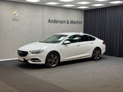 Hvid Brugt 2017 Opel Insignia Dynamic Hatchback | 199.900 kr.