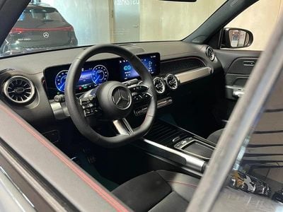 Gråmetal Brugt 2024 Mercedes EQB250+ AMG line SUV | 379.900 kr.