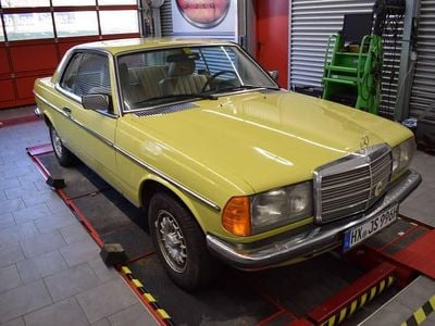 Brugt 1977 Mercedes E280 | 125.000 kr.