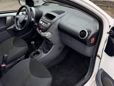 Brugt 2010 Toyota Aygo Hatchback | 18.200 kr. (God pris)