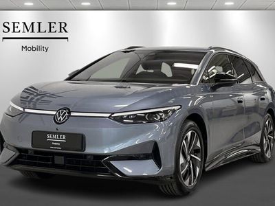 Lysblåmetal Brugt 2025 VW ID.7 Style Sedan | 419.900 kr.