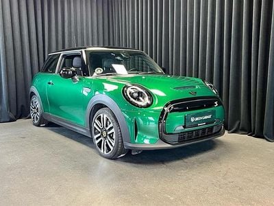 British racing green Brugt 2022 Mini Cooper SE Hatchback | 164.900 kr. (Fair pris)