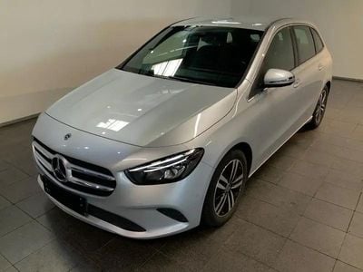 Mercedes B200