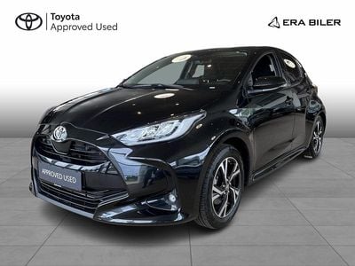 Sortmetal Brugt 2024 Toyota Yaris Hybrid Style Hatchback | 239.900 kr. (Lidt for dyr)