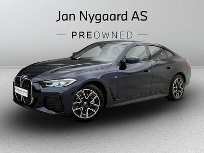 Mørkblåmetal Brugt 2023 BMW i4 M Sport Sedan | 369.000 kr. (Fair pris)