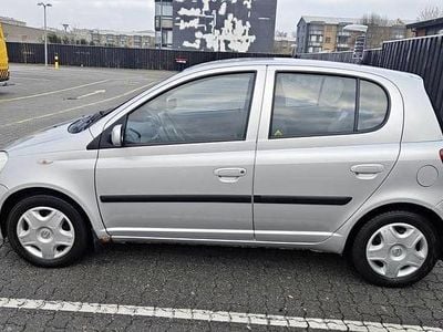 Brugt 2005 Toyota Yaris | 12.500 kr. (God pris)